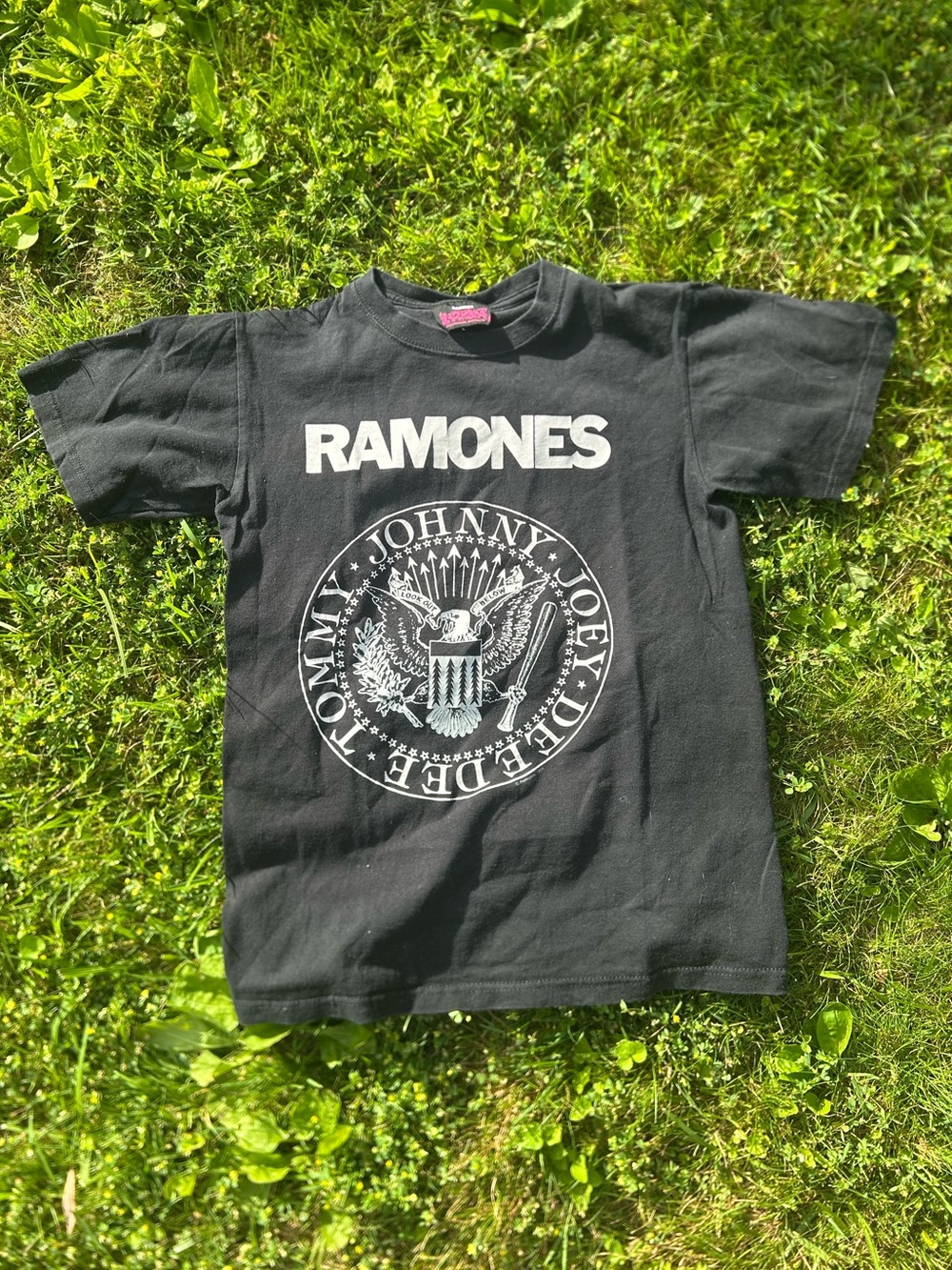 Y2K Ramones 1234 band tee